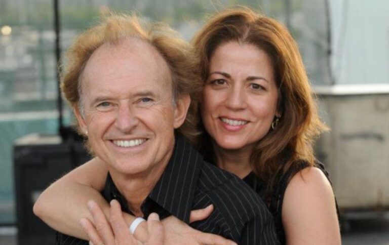 Gary Wright Wife: Is He Was Married?